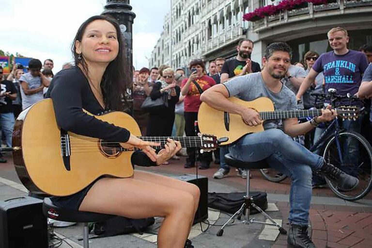 Forget Tech Startups: NYC Street Performers Are Crushing the Subscription Game
